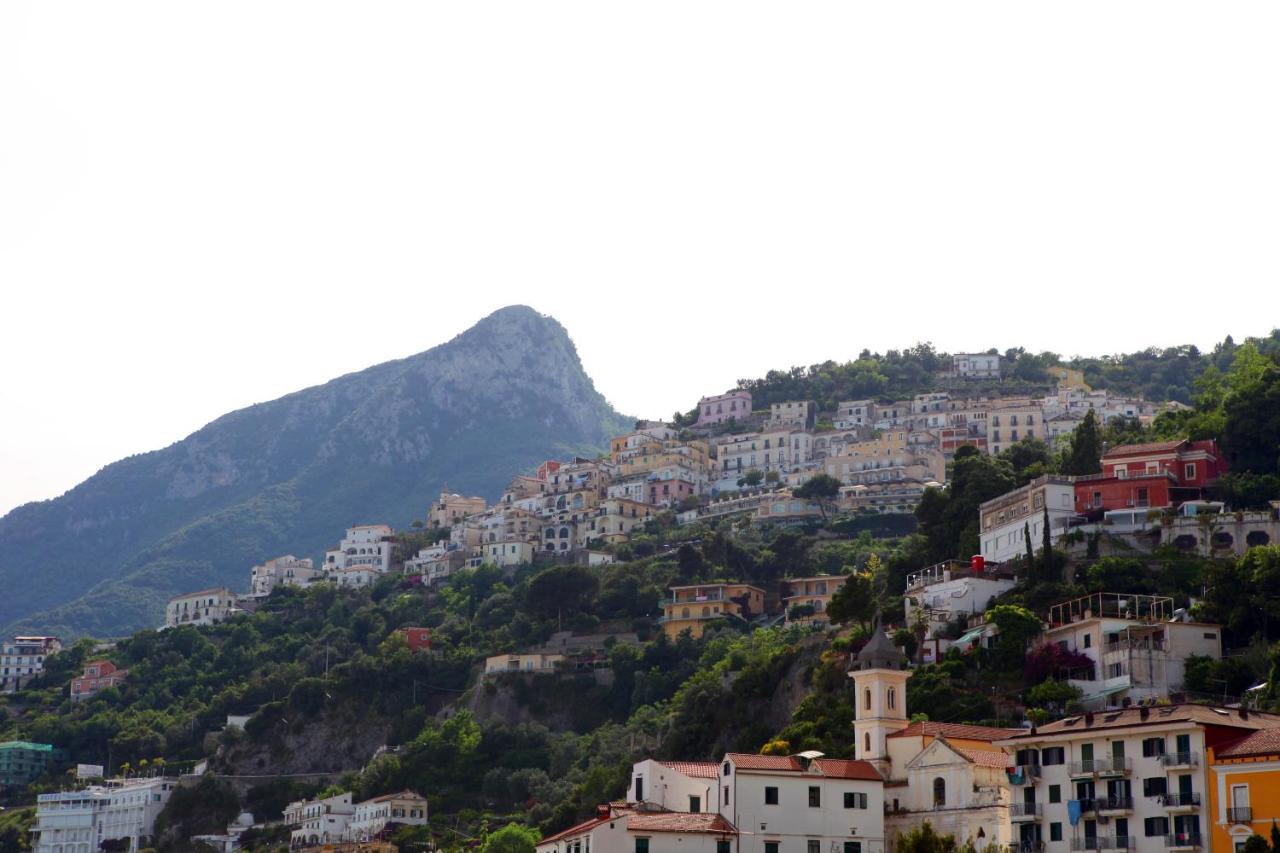 Aretusa Resort Amalfi Coast Vietri Exteriör bild